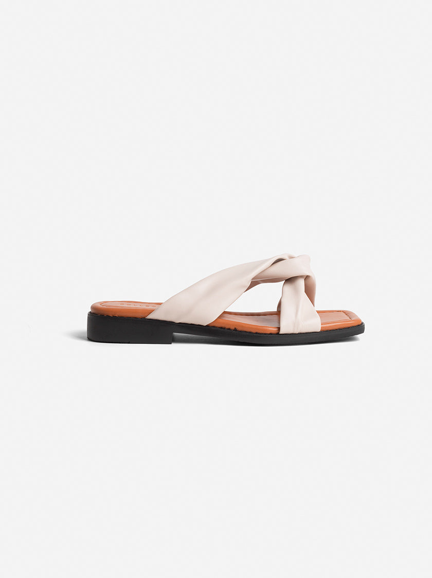 FILIA CROSS-OVER SANDAL - CREAM