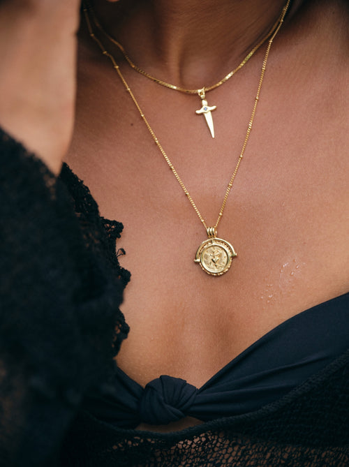 Sacred Sword Necklace Gold Plated - set
